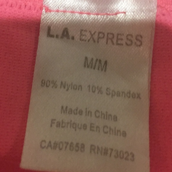 ⬇️ Price Drop⬇️Lot of 6 tube crop tops preowned - Picture 5 of 5